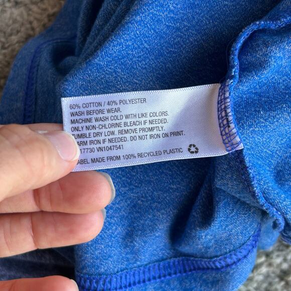 Cat & Jack Boys Sleeveless Blue Distressed Graphic Tank Shirt Small (6/7) - Picture 3 of 4